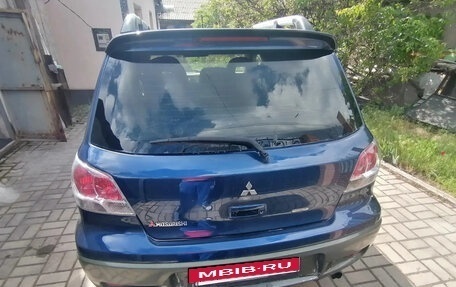 Mitsubishi Outlander III рестайлинг 3, 2003 год, 630 000 рублей, 5 фотография