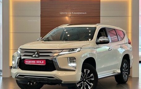 Mitsubishi Montero Sport, 2022 год, 4 099 000 рублей, 1 фотография
