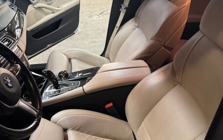 BMW 5 серия, 2012 год, 2 400 000 рублей, 12 фотография
