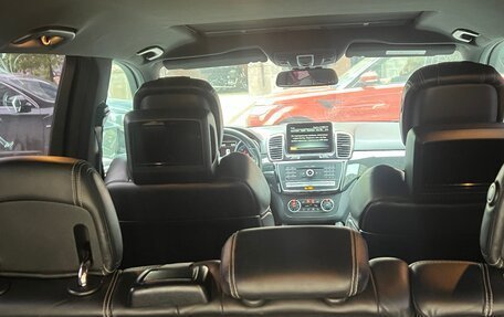 Mercedes-Benz GL-Класс, 2015 год, 2 750 000 рублей, 9 фотография