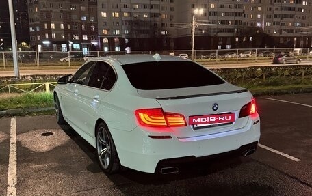 BMW 5 серия, 2012 год, 2 400 000 рублей, 10 фотография