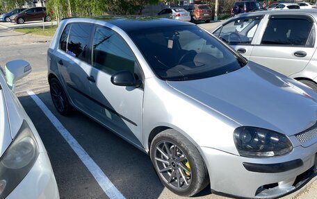Volkswagen Golf V, 2004 год, 450 000 рублей, 2 фотография