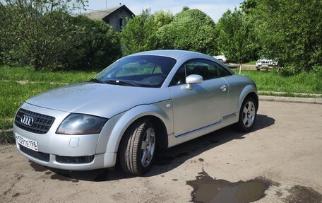 Audi TT, 2003 год, 700 000 рублей, 2 фотография