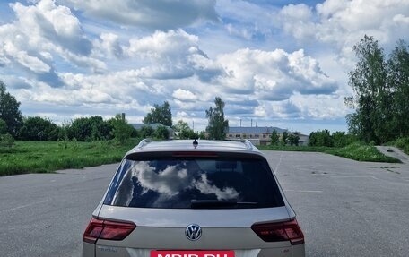 Volkswagen Tiguan II, 2017 год, 1 750 000 рублей, 9 фотография