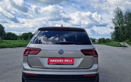 Volkswagen Tiguan II, 2017 год, 1 750 000 рублей, 10 фотография