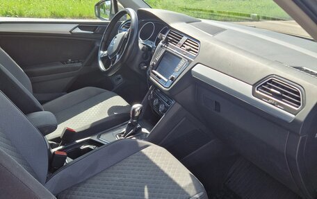 Volkswagen Tiguan II, 2017 год, 1 750 000 рублей, 21 фотография