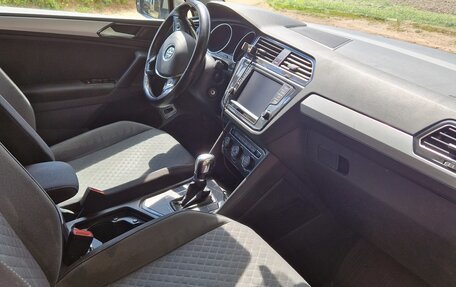 Volkswagen Tiguan II, 2017 год, 1 750 000 рублей, 22 фотография