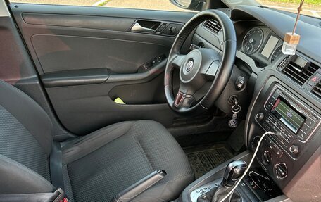 Volkswagen Jetta VI, 2014 год, 910 000 рублей, 7 фотография