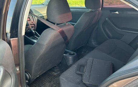 Volkswagen Jetta VI, 2014 год, 910 000 рублей, 5 фотография