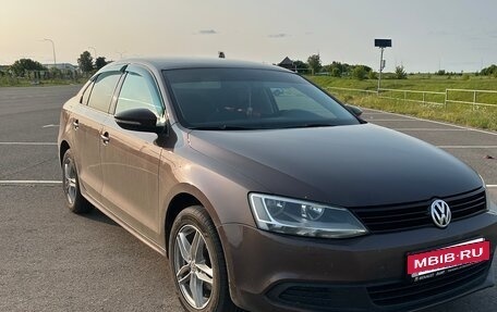 Volkswagen Jetta VI, 2014 год, 910 000 рублей, 9 фотография