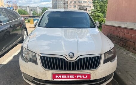 Skoda Superb III рестайлинг, 2013 год, 780 000 рублей, 11 фотография
