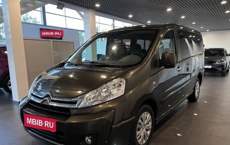 Citroen Jumpy III, 2014 год, 1 690 000 рублей, 7 фотография