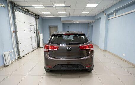 KIA Rio III рестайлинг, 2017 год, 819 000 рублей, 18 фотография