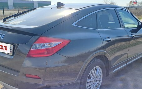 Honda Crosstour I рестайлинг, 2013 год, 1 800 000 рублей, 4 фотография