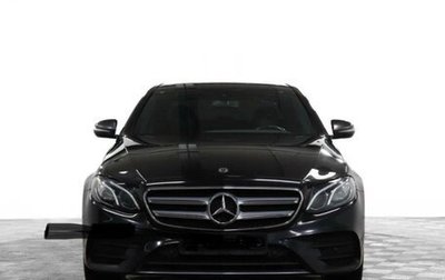 Mercedes-Benz E-Класс, 2018 год, 2 888 888 рублей, 1 фотография
