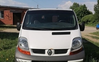 Renault Trafic, 2004 год, 1 000 000 рублей, 1 фотография
