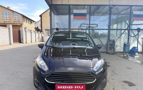 Ford Fiesta, 2015 год, 800 000 рублей, 1 фотография