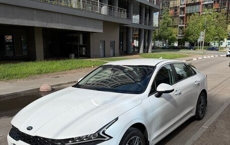 KIA K5, 2020 год, 2 500 000 рублей, 16 фотография