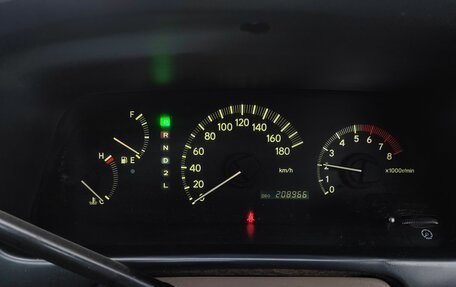Toyota Grand HiAce I, 1999 год, 870 000 рублей, 37 фотография
