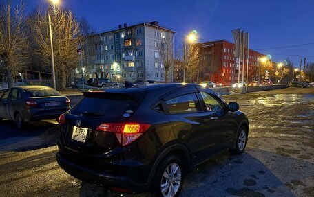 Honda Vezel, 2016 год, 1 550 000 рублей, 3 фотография