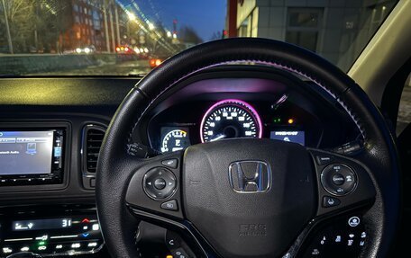 Honda Vezel, 2016 год, 1 550 000 рублей, 9 фотография