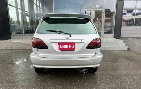 Toyota Harrier, 2002 год, 950 000 рублей, 6 фотография