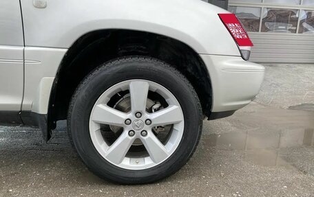 Toyota Harrier, 2002 год, 950 000 рублей, 9 фотография
