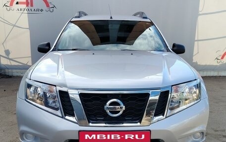 Nissan Terrano III, 2015 год, 1 049 000 рублей, 5 фотография