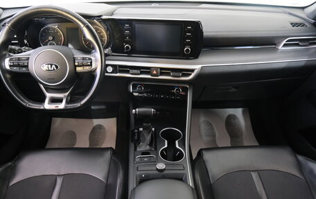 KIA K5, 2020 год, 2 399 000 рублей, 15 фотография