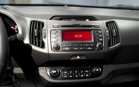 KIA Sportage III, 2011 год, 999 000 рублей, 11 фотография