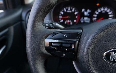 KIA Rio IV, 2018 год, 1 349 000 рублей, 14 фотография