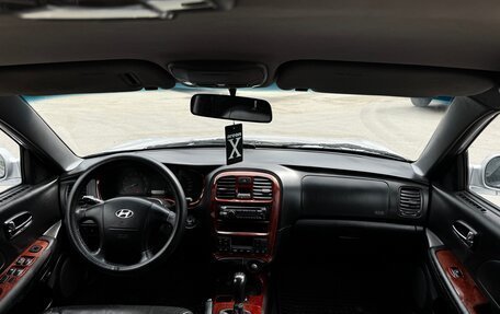 Hyundai Sonata IV рестайлинг, 2006 год, 235 000 рублей, 11 фотография