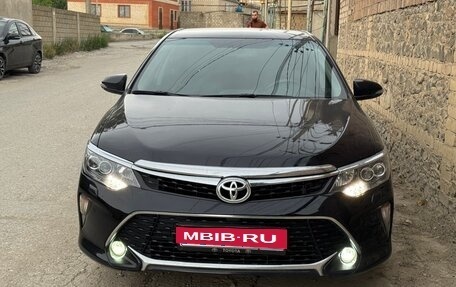 Toyota Camry, 2013 год, 1 349 000 рублей, 6 фотография