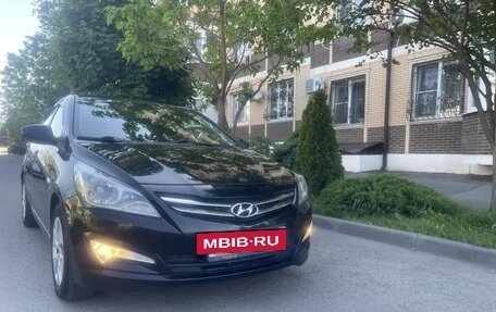 Hyundai Solaris II рестайлинг, 2016 год, 1 000 050 рублей, 24 фотография