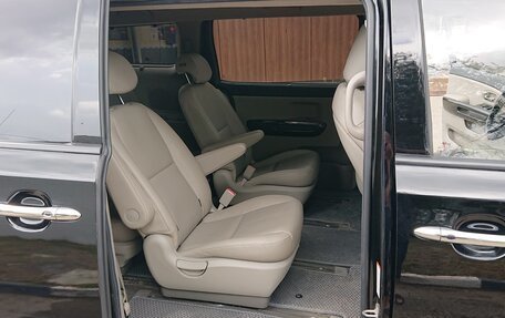 KIA Carnival III, 2019 год, 2 800 000 рублей, 11 фотография