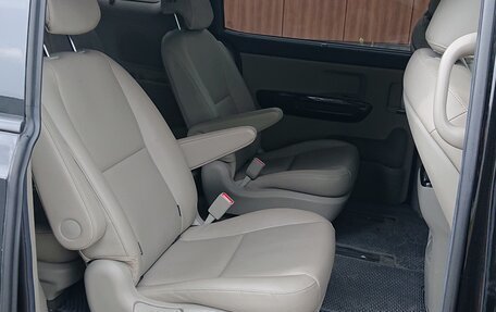 KIA Carnival III, 2019 год, 2 800 000 рублей, 10 фотография