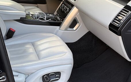 Land Rover Range Rover IV рестайлинг, 2014 год, 3 600 000 рублей, 14 фотография