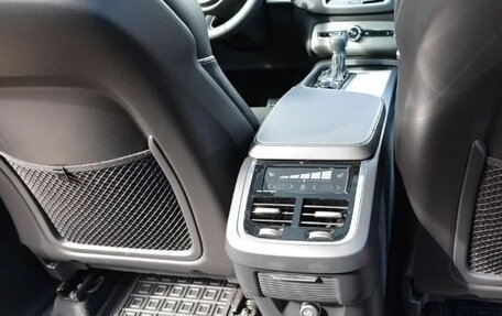 Volvo XC90 II рестайлинг, 2020 год, 4 300 000 рублей, 8 фотография