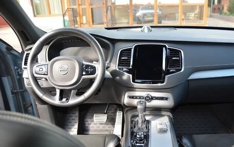 Volvo XC90 II рестайлинг, 2020 год, 4 300 000 рублей, 5 фотография