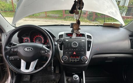 KIA cee'd I рестайлинг, 2010 год, 770 000 рублей, 11 фотография