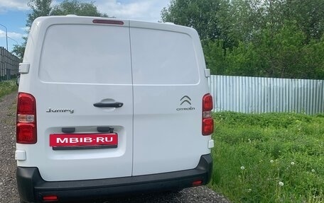 Citroen Jumpy III, 2021 год, 2 390 000 рублей, 7 фотография