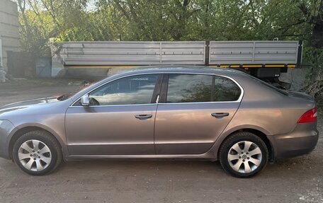 Skoda Superb III рестайлинг, 2010 год, 870 000 рублей, 6 фотография