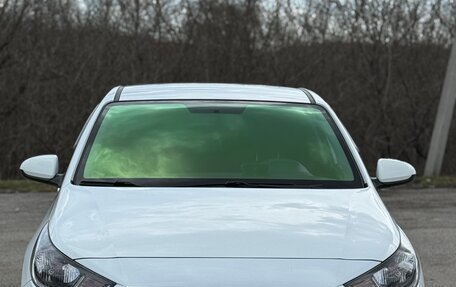 Hyundai Solaris II рестайлинг, 2017 год, 980 000 рублей, 3 фотография