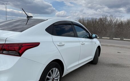 Hyundai Solaris II рестайлинг, 2017 год, 980 000 рублей, 13 фотография