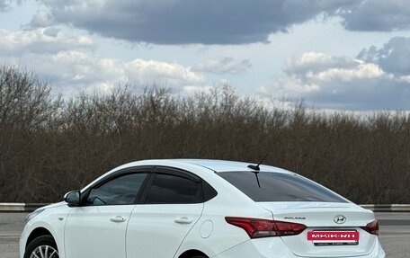 Hyundai Solaris II рестайлинг, 2017 год, 980 000 рублей, 9 фотография