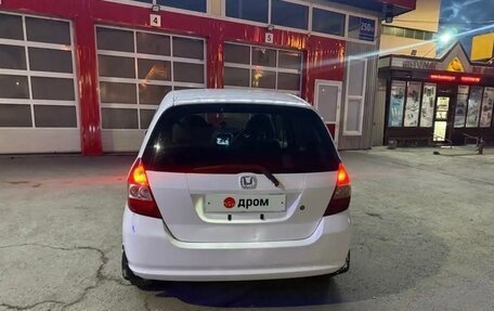Honda Fit III, 2003 год, 221 999 рублей, 5 фотография
