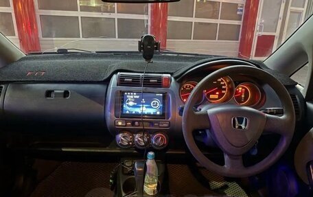 Honda Fit III, 2003 год, 221 999 рублей, 9 фотография
