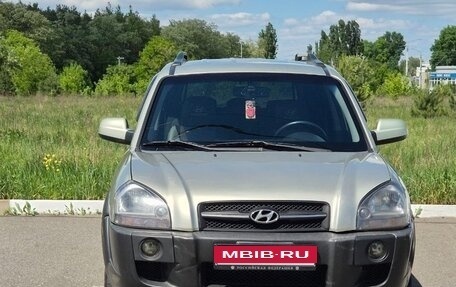 Hyundai Tucson III, 2005 год, 690 000 рублей, 8 фотография