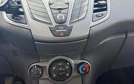 Ford Fiesta, 2015 год, 800 000 рублей, 6 фотография