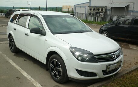 Opel Astra H, 2013 год, 645 000 рублей, 2 фотография